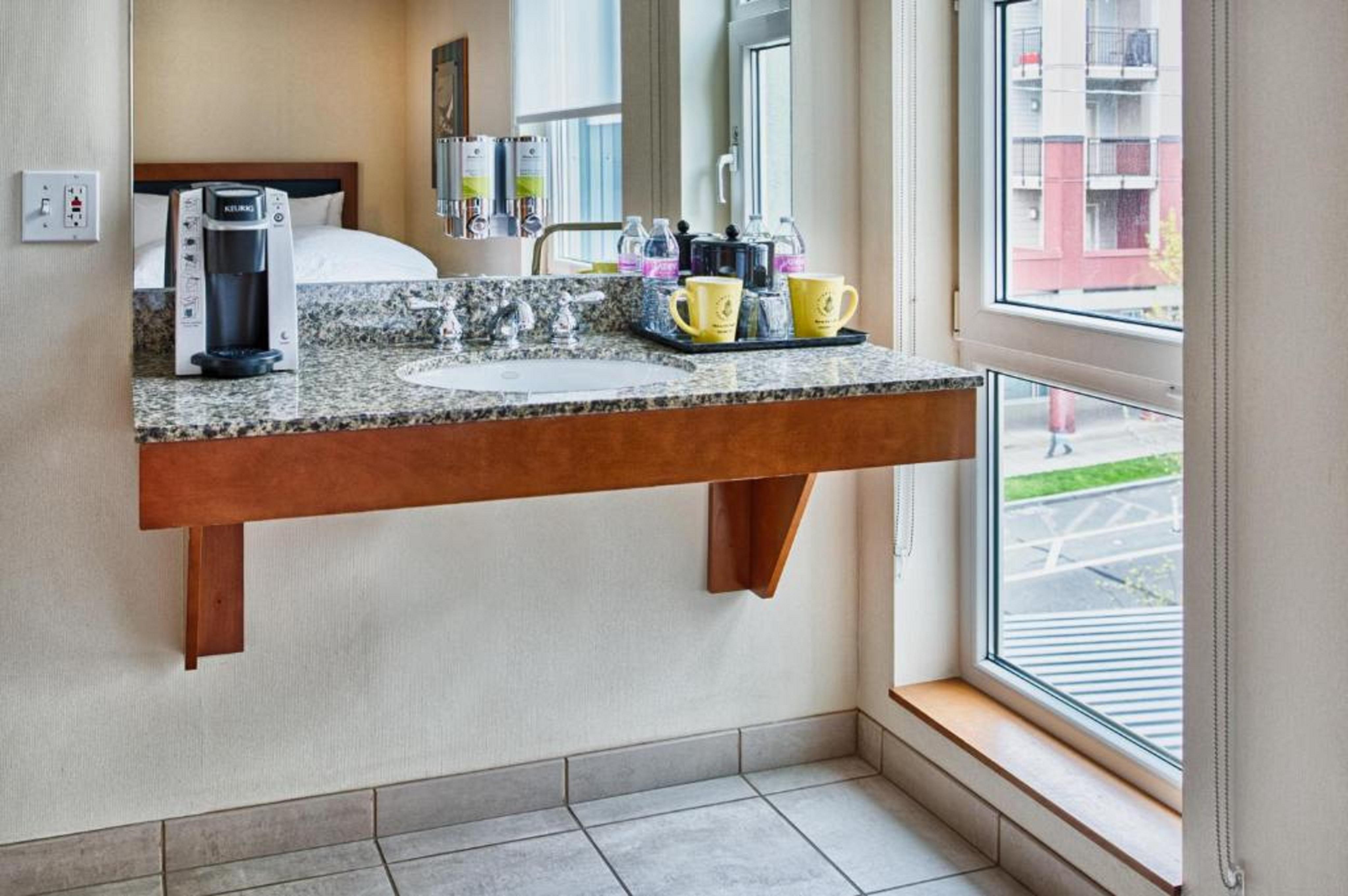 Staypineapple, Watertown Hotel, University District Seattle Exterior foto